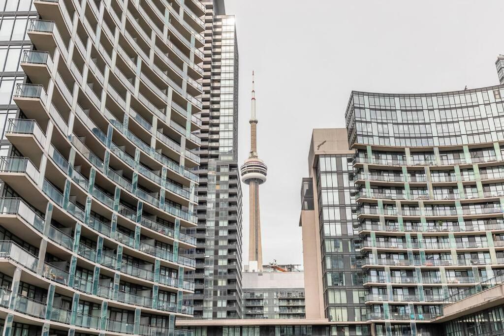 Luxury Suite Downtown Toronto Near Cn Tower Zewnętrze zdjęcie